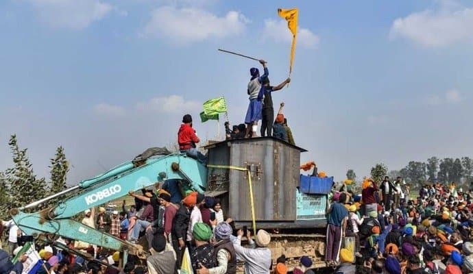 Court gives order to clear shambhu border gnr 