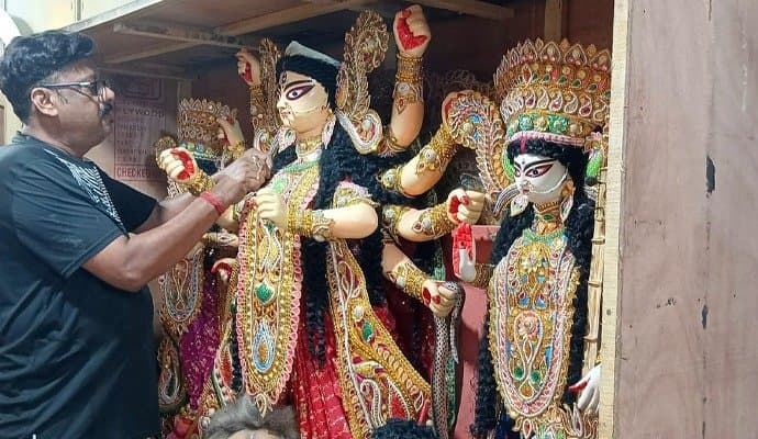 Kumartuli artists are already sending Durga idols to abroad