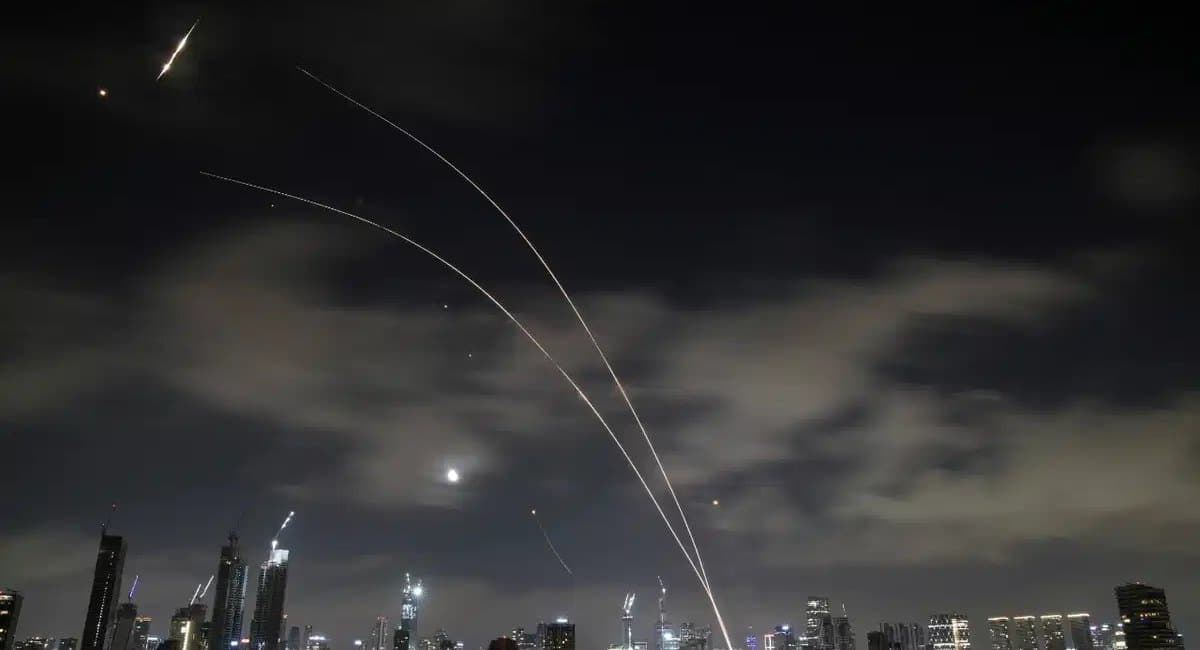 Iran Israel Conflict sources says Israel Carries Out Fresh Strikes On Irans  Fordow Nuclear Site