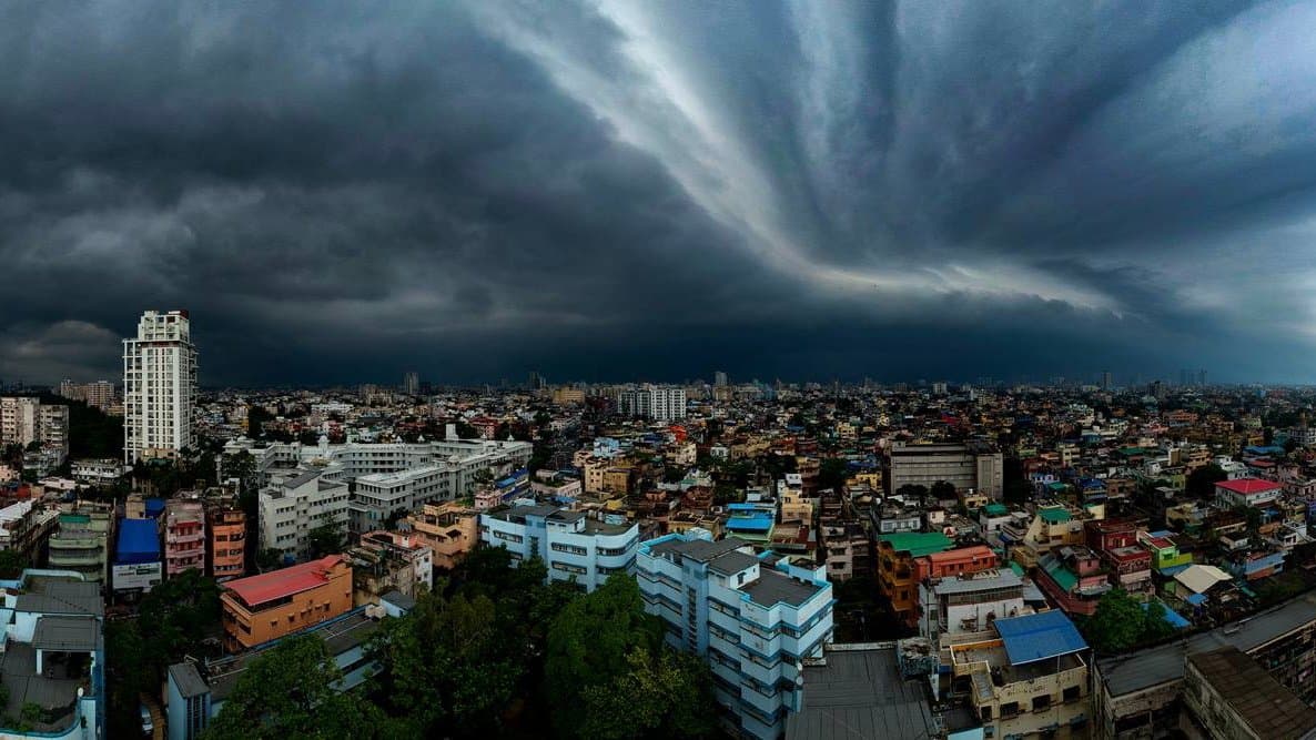 Discomfort intensifies as humidity rises in Kolkata, rainfall predicted in south Bengal