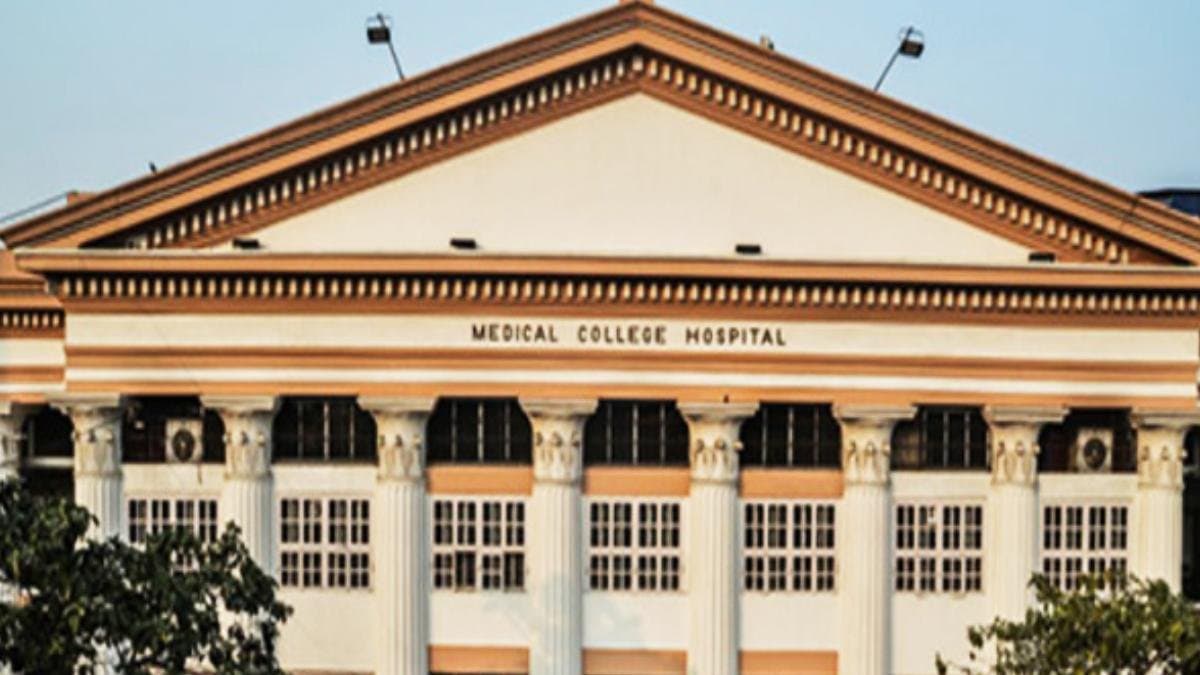 Kolkata Medical College and Hospital medical college student arrested for physical harassment woman 