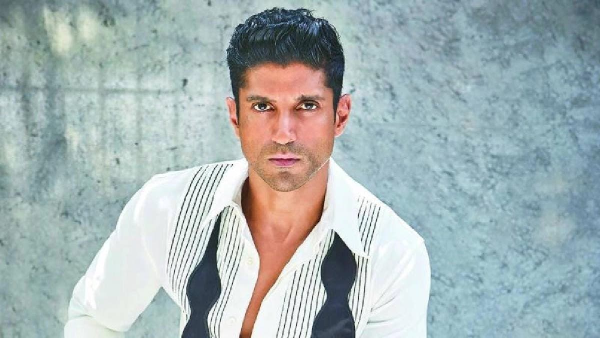 Popular Actor-Director Farhan Akhtar s family cheated of rupees 12 lakh by trusted driver