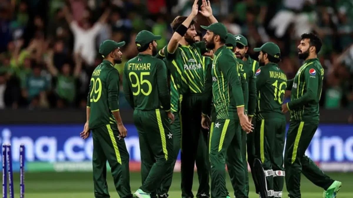 Pakistan T20I cricket team has equalled record of  Rwanda spt