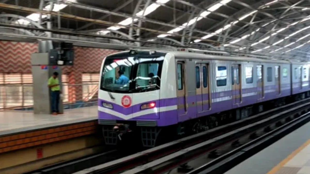 Kolkata Metro Update metro-service-again-disrupted