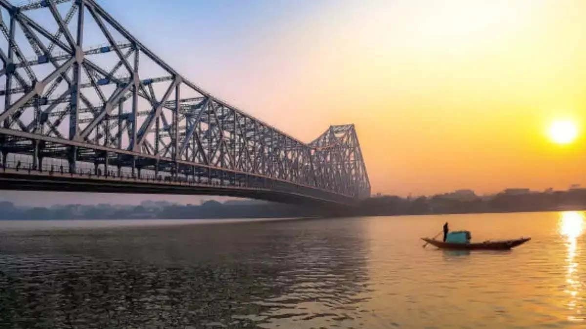 Impact of Cyclone Mantha has reduced Know when the winter mood will set in West Bengal Weather update for 31 October 2025