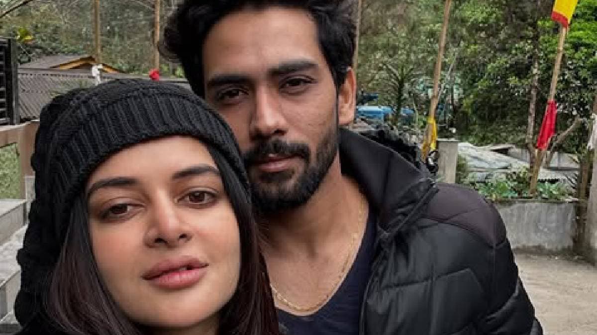 Madhumita Sarcar Shares romantic travel moments with Boyfriend Devmalya in Sikkim