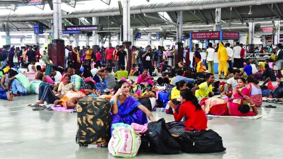 Do you know which is India s busiest railway station it s situated in West Bengal