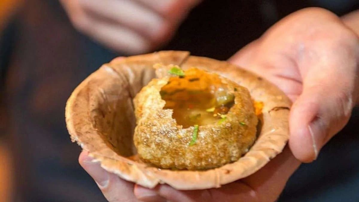 Things to keep in mind to keep your stomach healthy during Durga Puja 2025