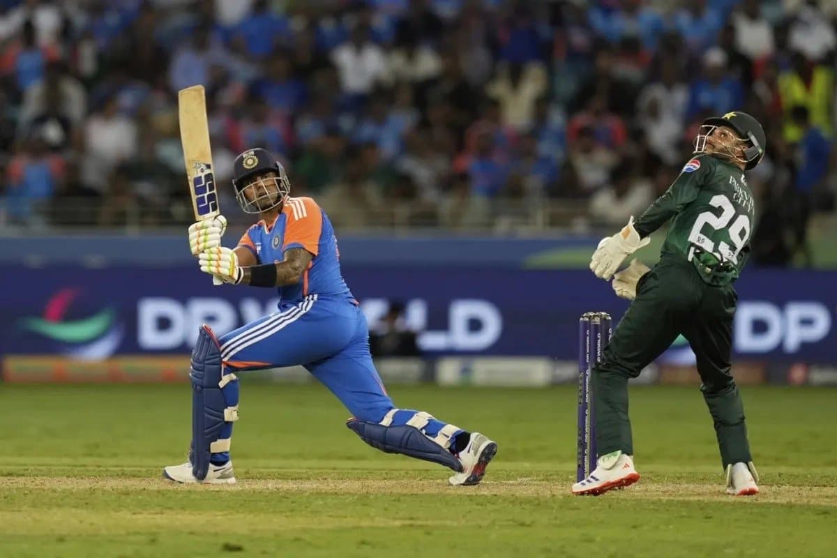 India defeat Pakistan at ease-qualify for Super Four in Asia Cup 