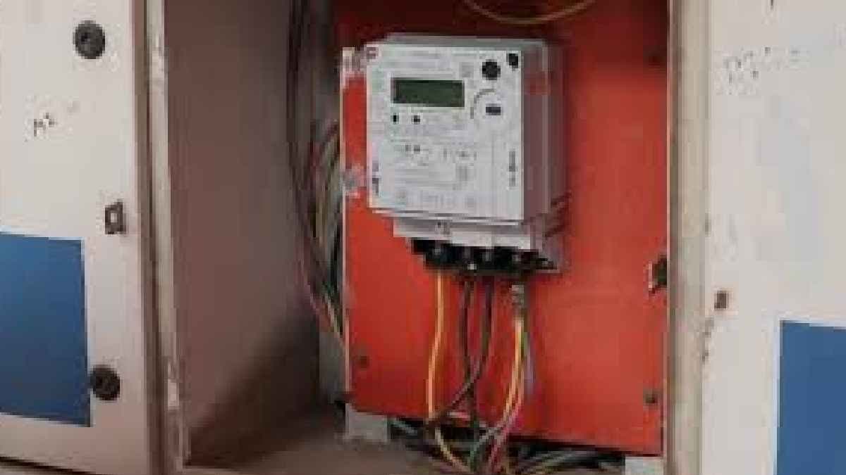 Smart meter are treated as normal meter
