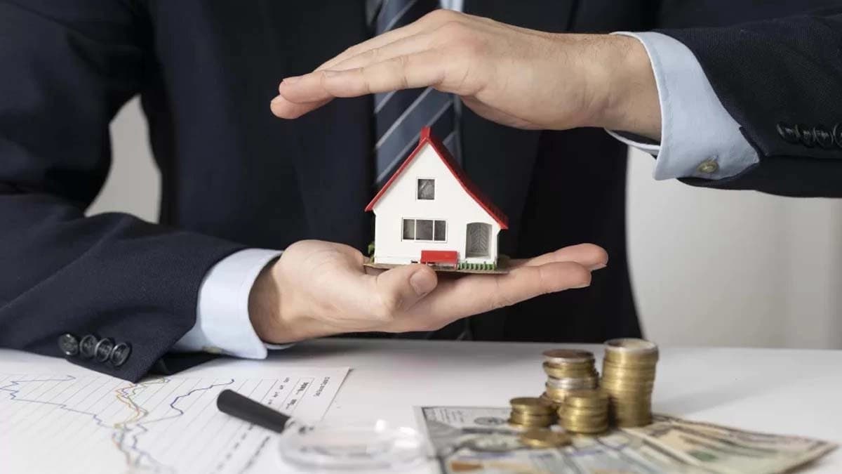 Interested in buying a house or flat know the interest rates on home loans of these government and private banks