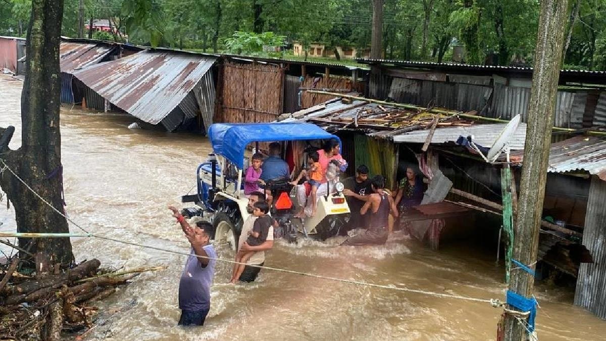 Rainfall and landslides in North Bengal Mamata Banerjee Abhishek Banerjee reaction