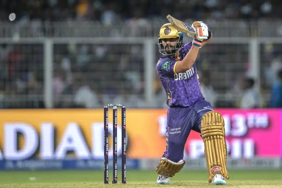 Kolkata Knight Riders loses to Lucknow Super Giants at home by 4 runs 