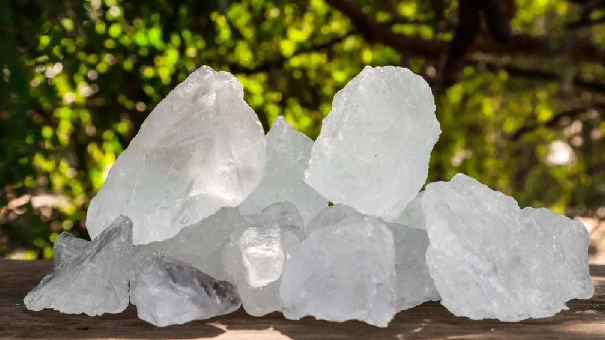 Water purification to Fungal Infection resistance Alum or Fitkari has many Benefits