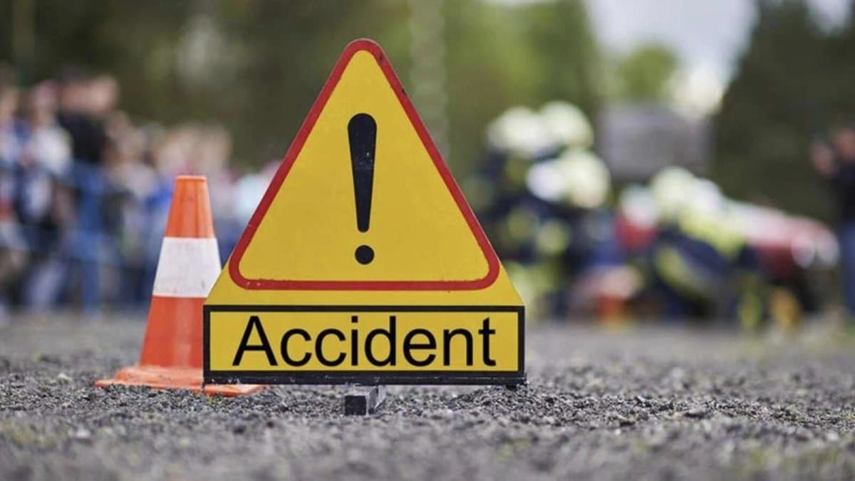 Two Killed Two injured After Speeding Bike Crash in Hooghly