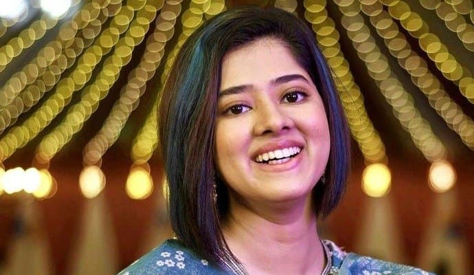 Exclusive: "কাছের মানুষও আড়াল থেকে ক্ষতি করে, সবাইকে কাছে আসার সুযোগ দিতে নেই"-   দিতিপ্রিয়া রায়