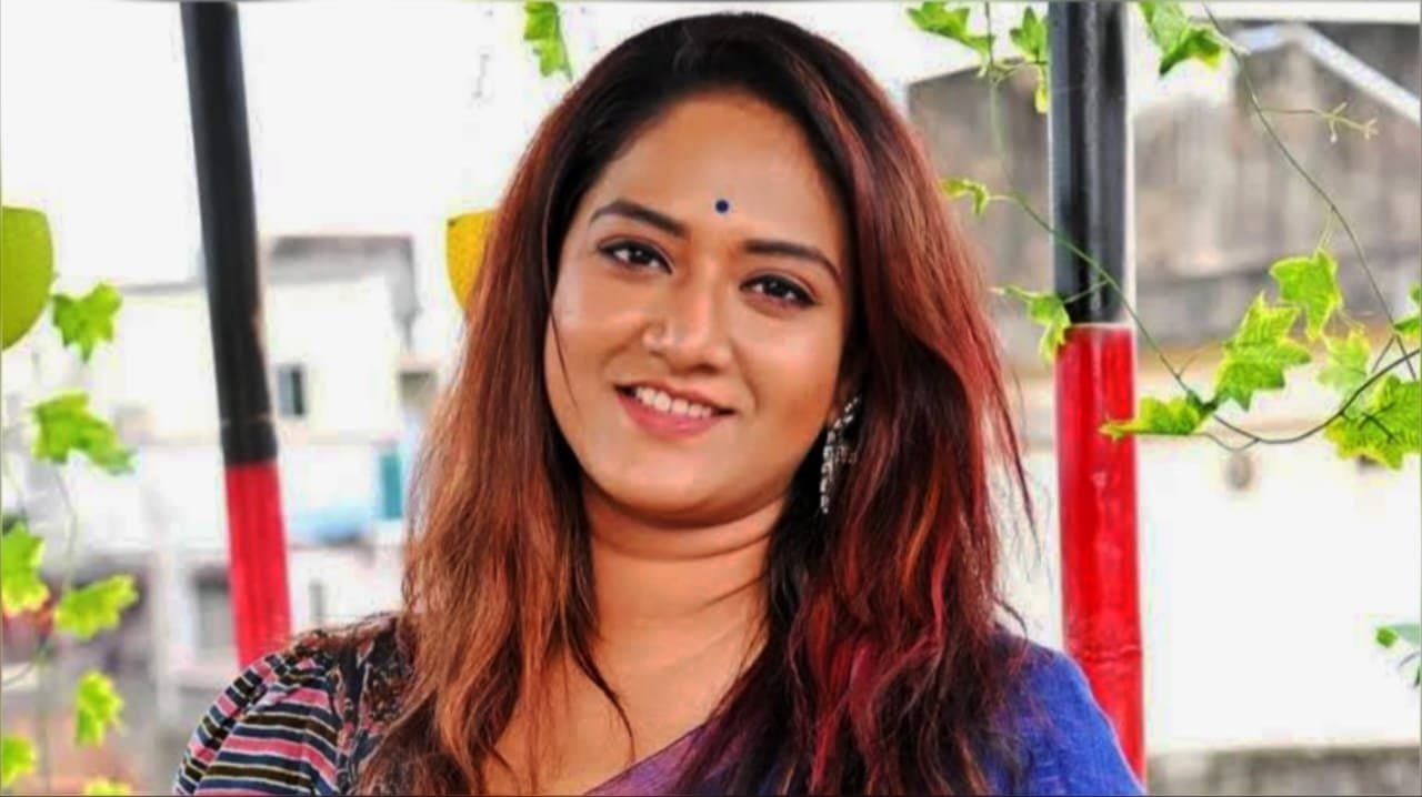 Actress Chandni Saha going to join the cast of sun bangla s serial Video Bouma 