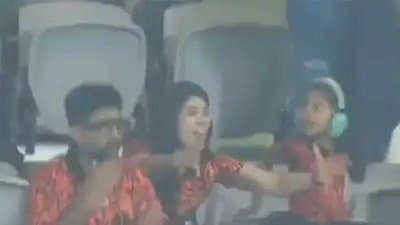 Kavya Maran animated reaction after catch drop goes viral
