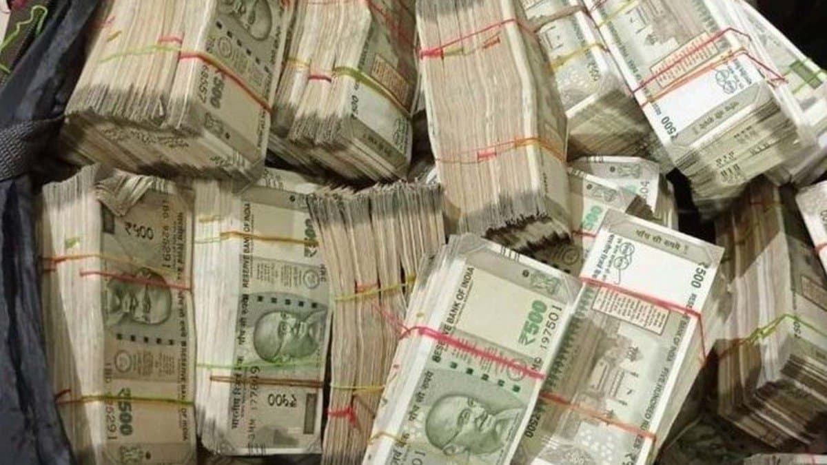 ACB unearthed huge disproportionate asset worth 150 crores in Telangana gnr