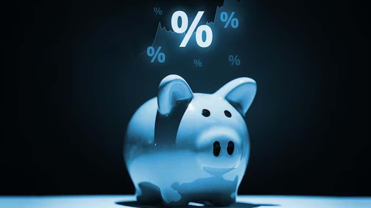 Top five Centarl government schemes with guaranteed returns for middle class investors