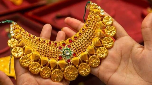 Gold Price Today check 22 carat Gold Price in top cities on 3 February gnr 