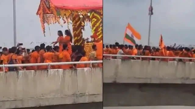 Women Dancing On Kanwar Truck