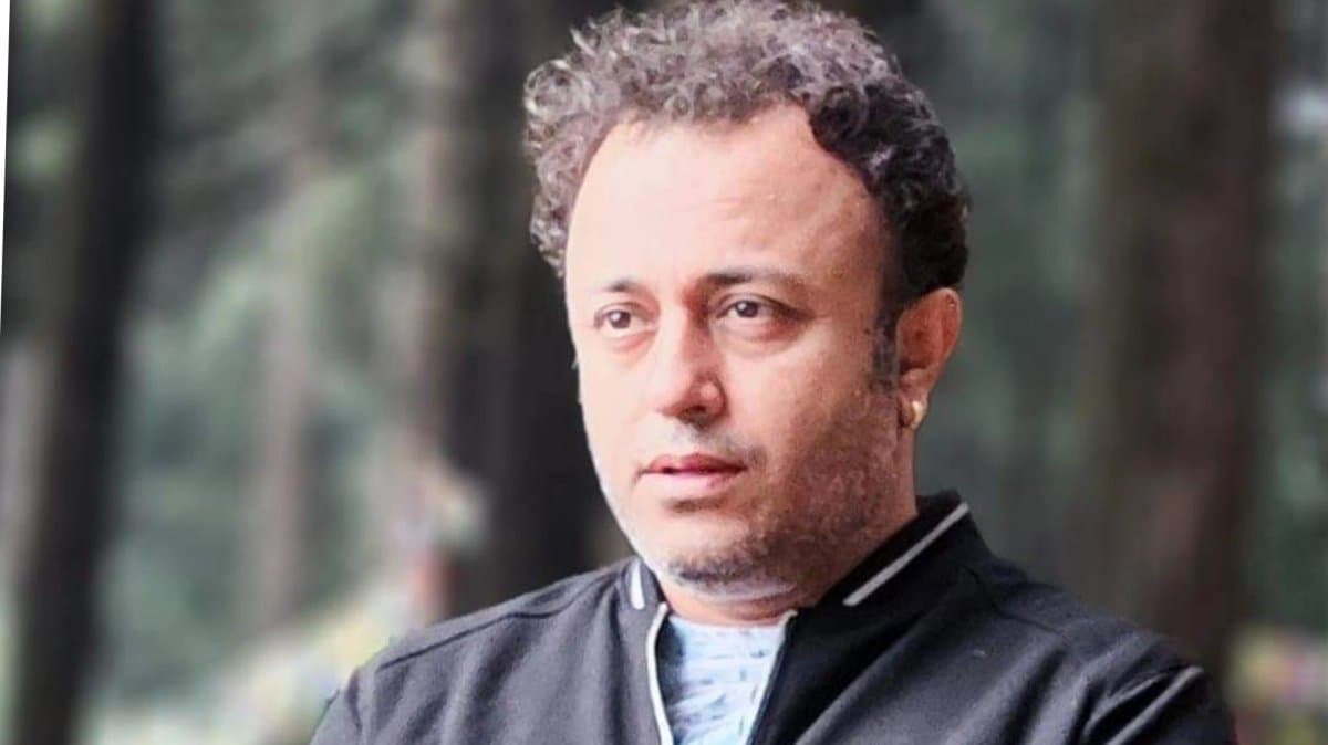 Actor Jayjeet Banerjee expresses gratitude to Police after reveals how he survived a Terrifying Road Accident With Family