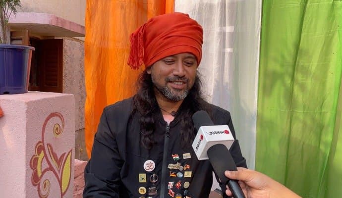 bengali somen debnath return home after 19 years