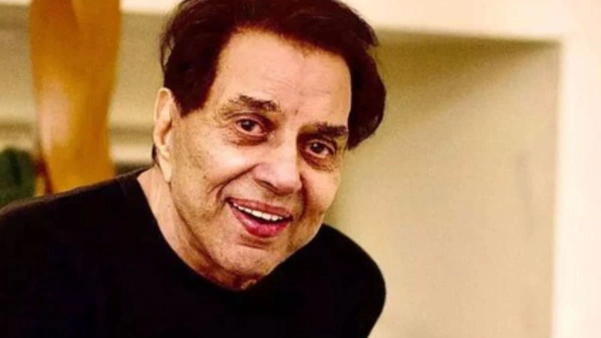 Bobby Deol Confirms Dharmendra Lives With First Wife Prakash Kaur
