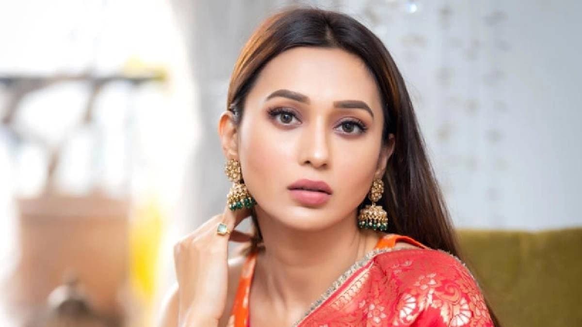 Mimi Chakraborty shares a cryptic video