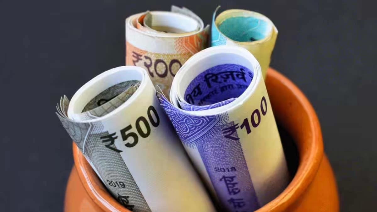 Center approves two new investment options for Central Government Employees