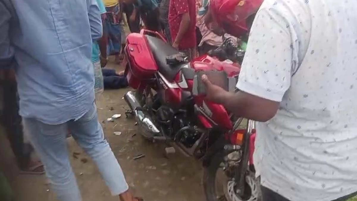Panchayat Sachibji died in an accident in Murshidabad