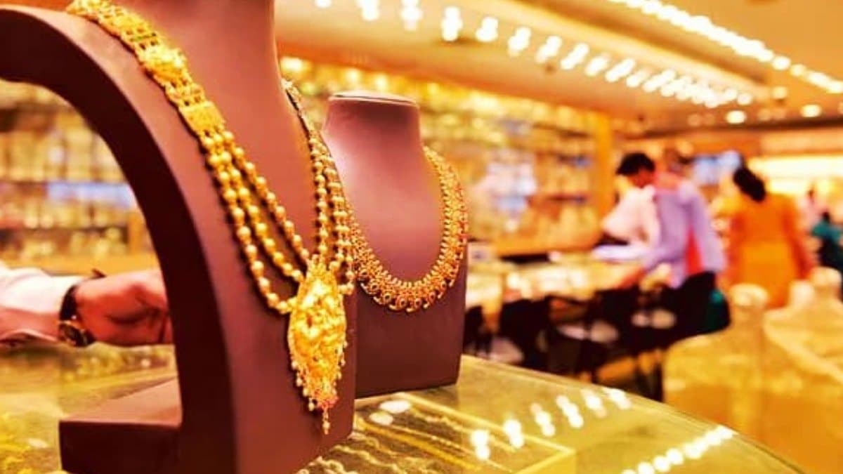 Gold Price Today Buyers are in trouble to purchase gold on Bengali New year for high price