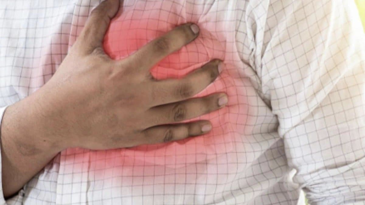 Man Dies Of Heart Attack After 14 Year Old Son Collapses In His Lap in Jammu and Kashmir 