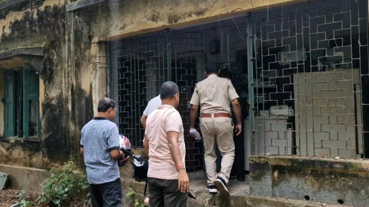 After Nobel prize another theft at Visva Bharati 