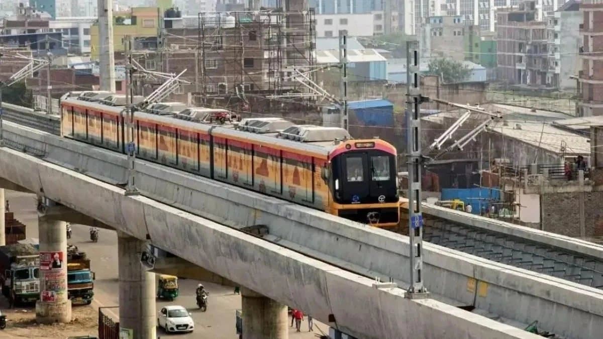 Viral Video Shows Gutka Stains On Station Days After Inauguration 