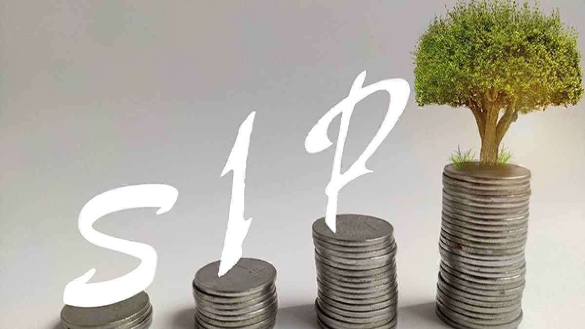 SIP Investment for 25 years can generate Big money