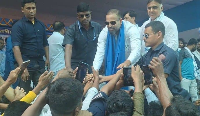 yusuf pathan election campaign at berhampore