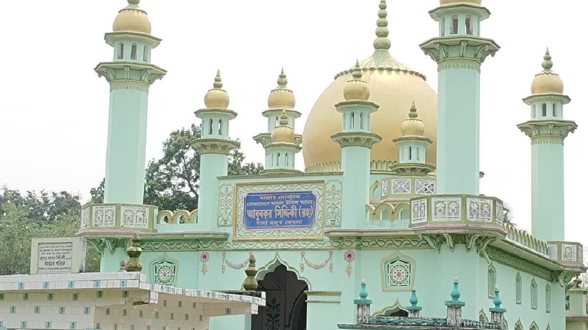 People said development about Furfura Sharif