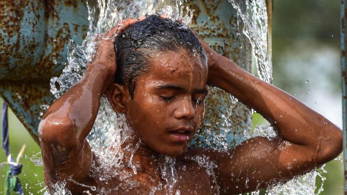 Summer foods to eat to prevent Heat Stroke