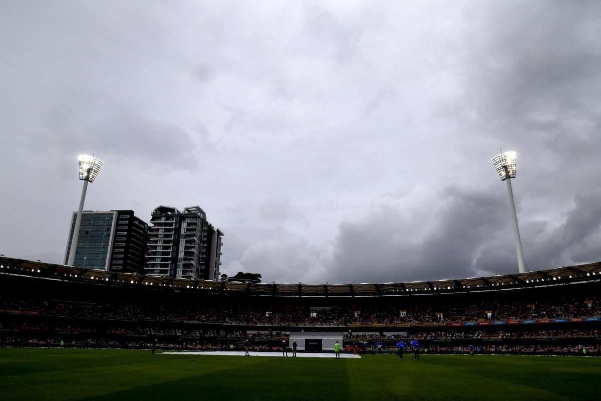 Will weather improve for the remaining four days at the Gabba in Brisbane spt 