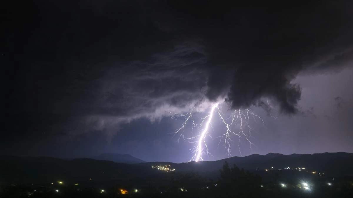 What may be the number of lighting in future explained scientists