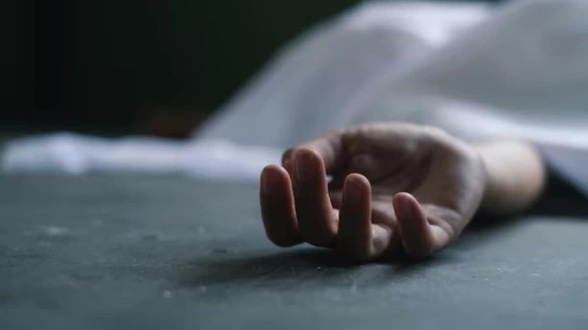 Unnatural death of a man in Anandapur