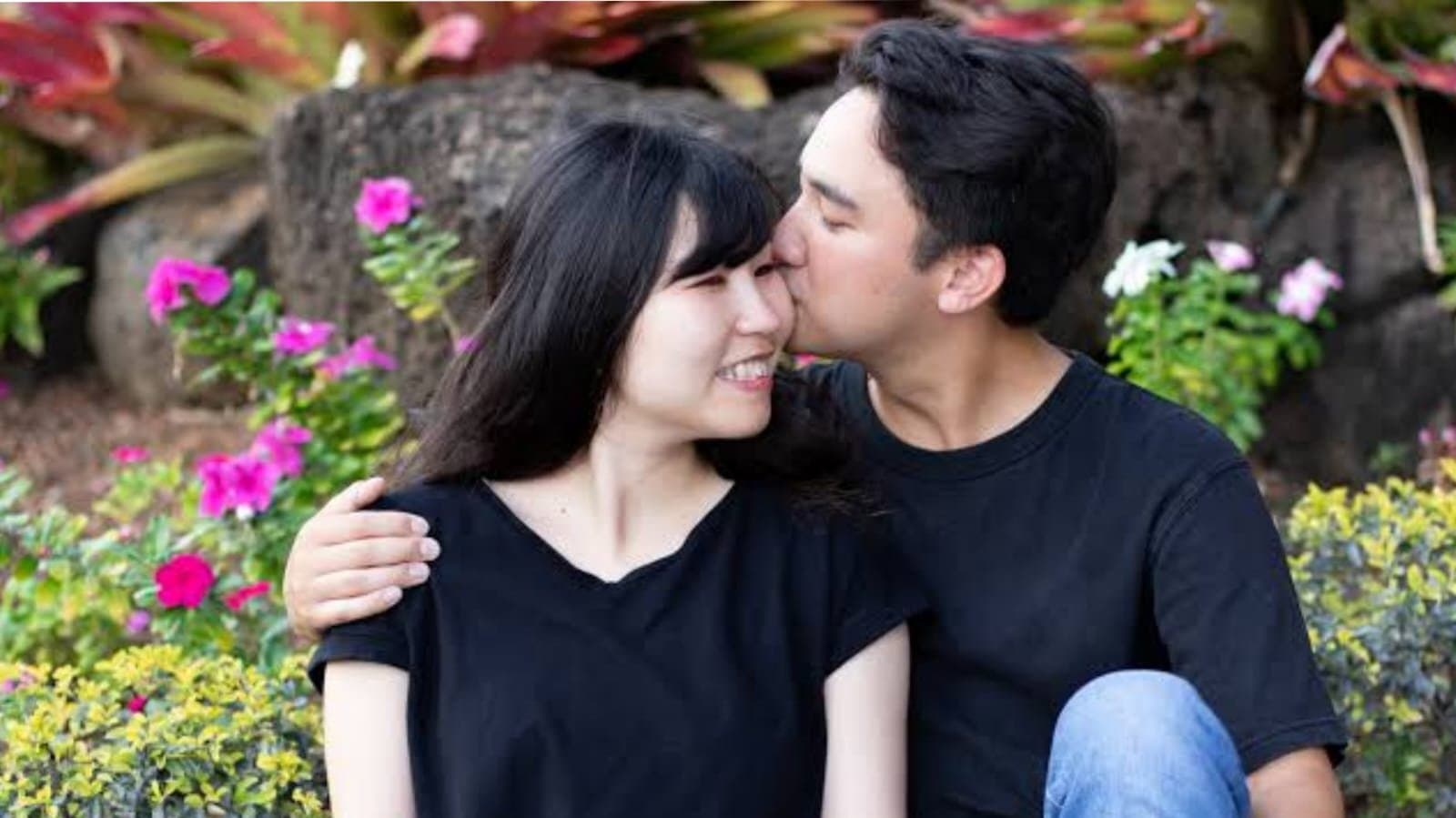 Japan brings four day workweek to boost fertility rate_gnr