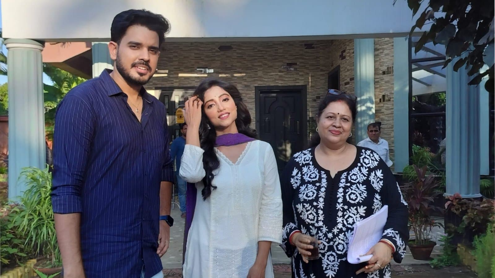 Rina Chowdhury: পরিচালনায় ফিরলেন অঞ্জন চৌধুরী-কন্যা, ছবির নায়ক ছোটপর্দার কোন জনপ্রিয় অভিনেতা? 