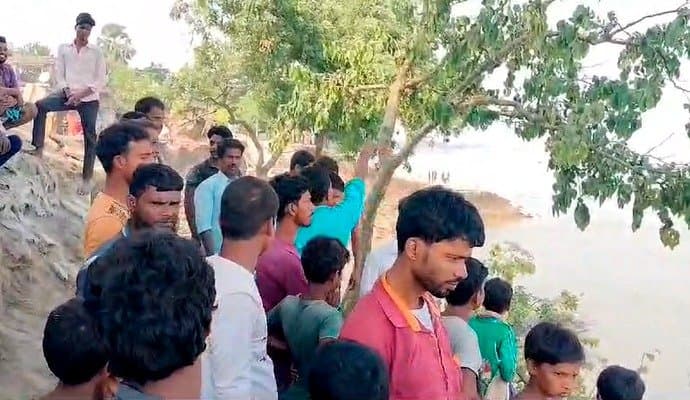 river ganges issue in samsherganj