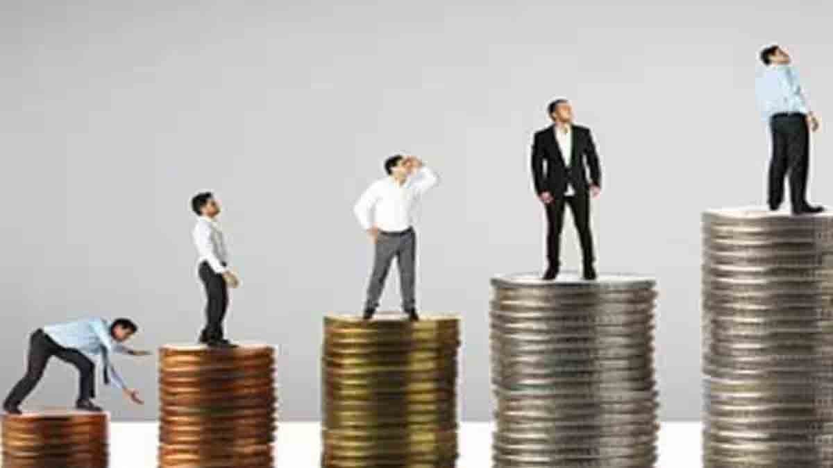  25000 monthly salary can give you 5 crore savings in 11 years