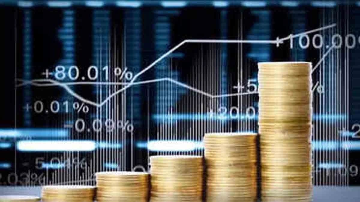Mutual Funds are Dismantling a century of Deposits