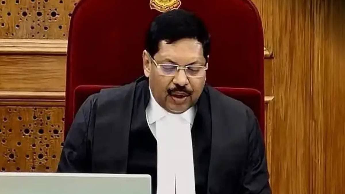 Chief Justice highlighted the collusion between politicians and developers in the Pune land scam