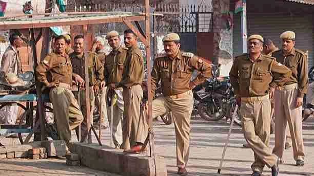 Man Dies After Jumps Off Water Tank Over News Of Lovers Wedding in Uttar Pradesh 